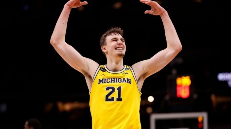 星通过各种 星通过各种