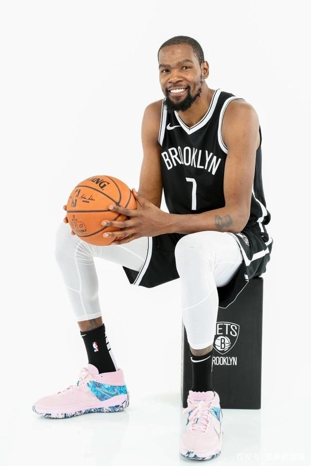 鞭策与鼓励 鞭策与鼓励