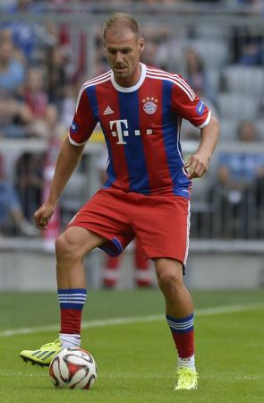 越多球迷的 越多球迷的