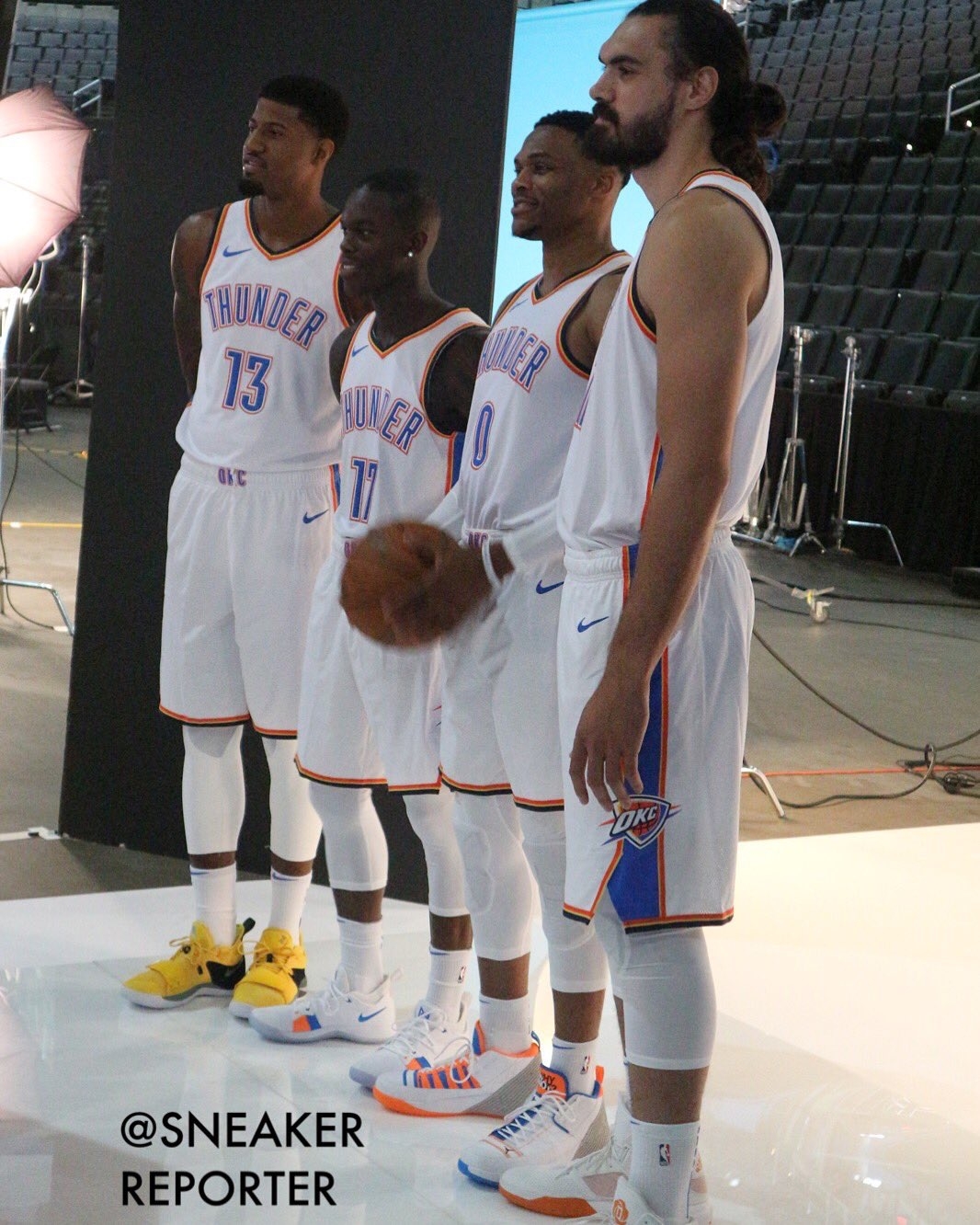 e在队仅三 e在队仅三